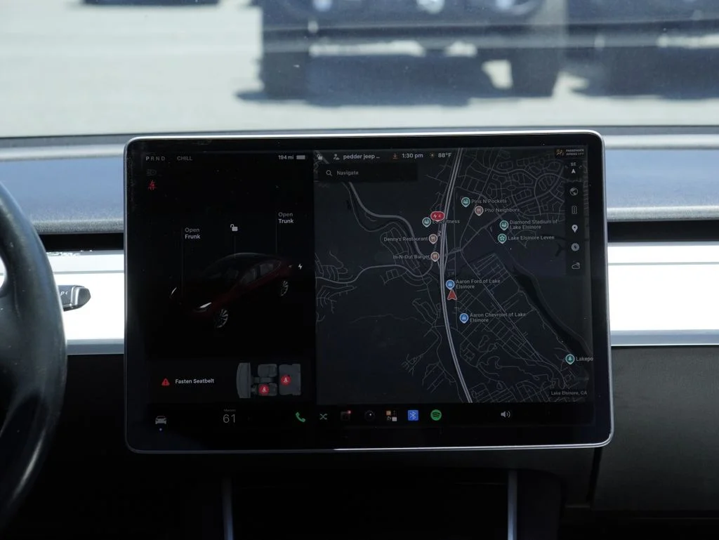 Used 2018 Red Tesla Long Range image 23