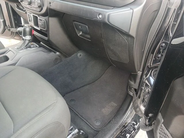Used 2023 Black Jeep Sport image 22