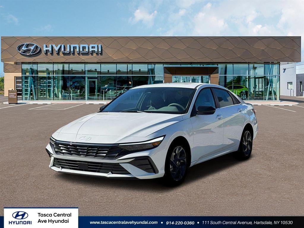 New 2026 White Hyundai SEL Sport Premium image 1