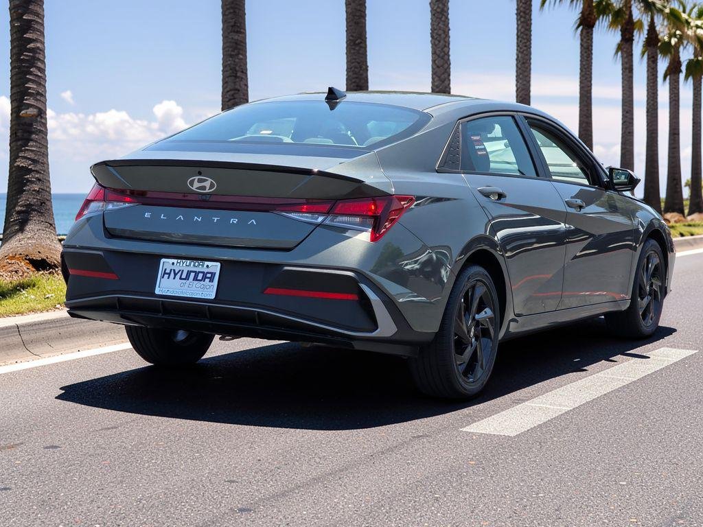 New 2026 Gray Hyundai SEL Sport image 5