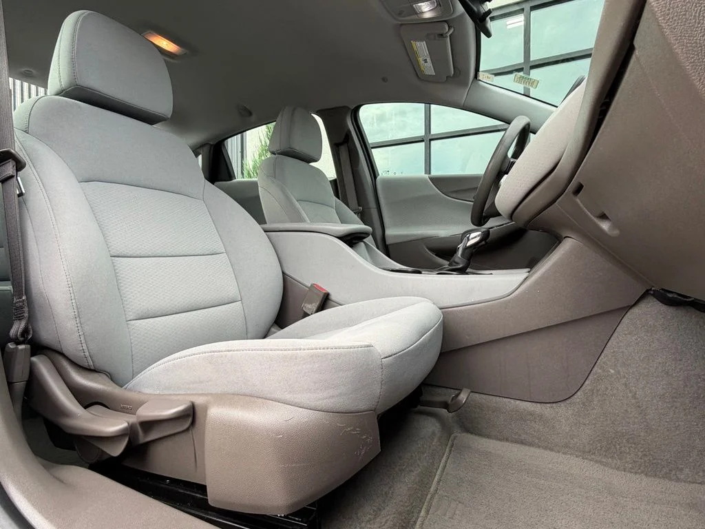 Used 2023 Gray Chevrolet LS image 20