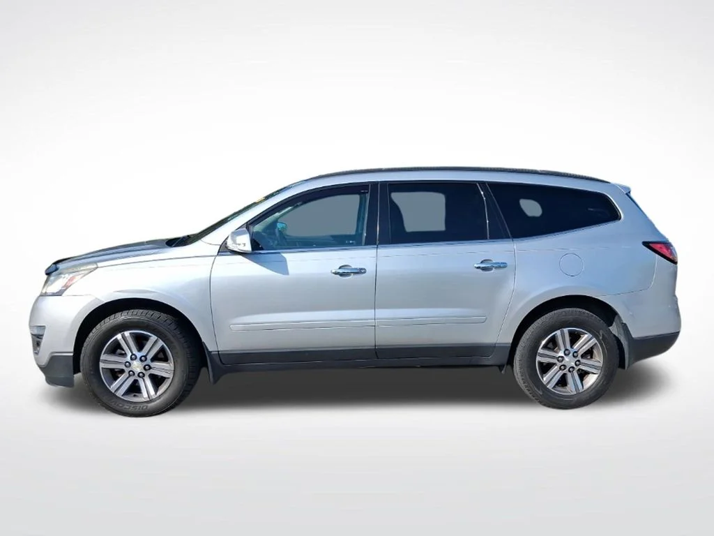 Used 2016 Silver Chevrolet 2LT image 11