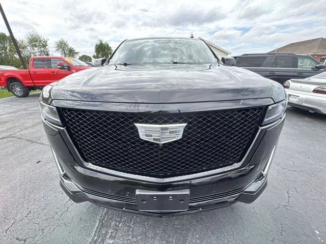 Used 2024 Black Cadillac Sport Platinum image 28