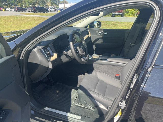 Used 2026 Black Volvo Plus image 7
