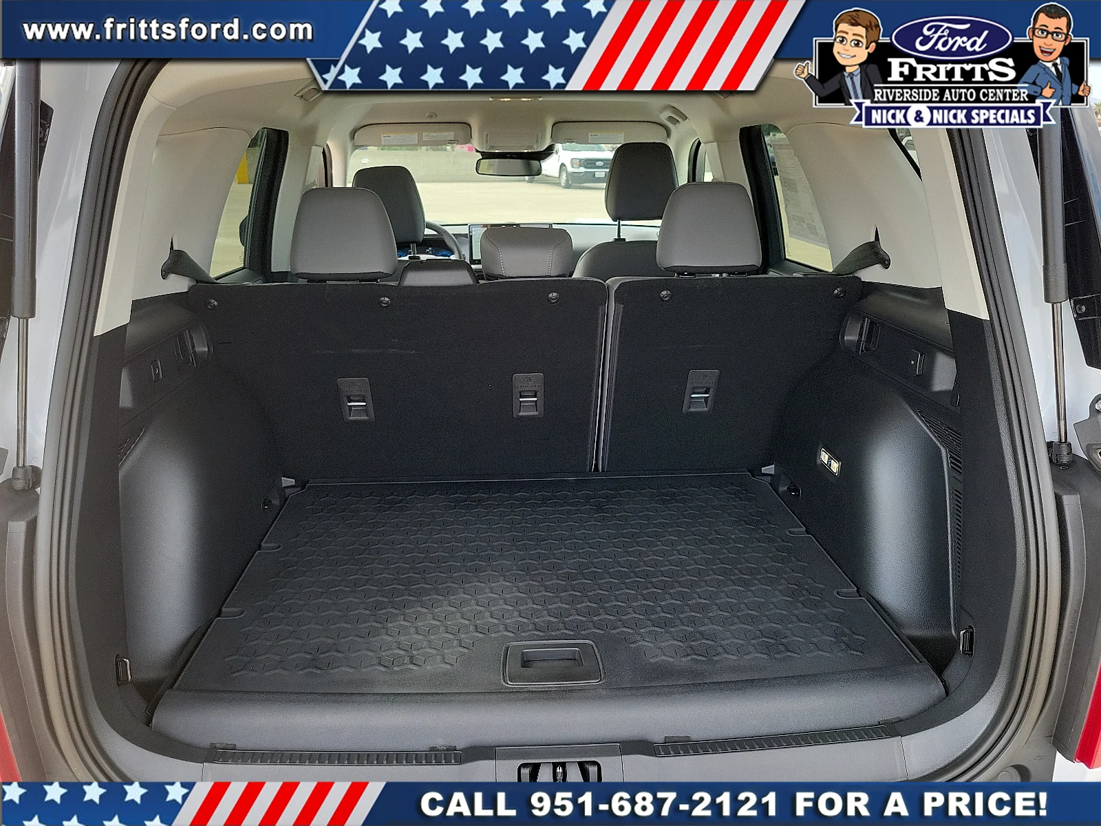 New 2026 Oxford White Ford Badlands® image 23