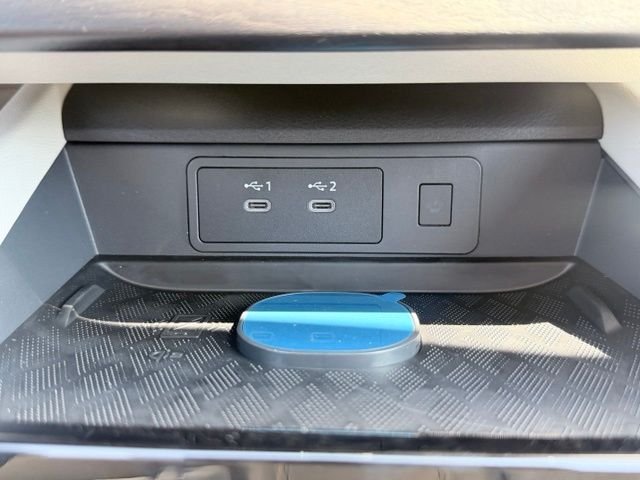 New 2026 Deep Ocean Blue Pearl Nissan SV image 17