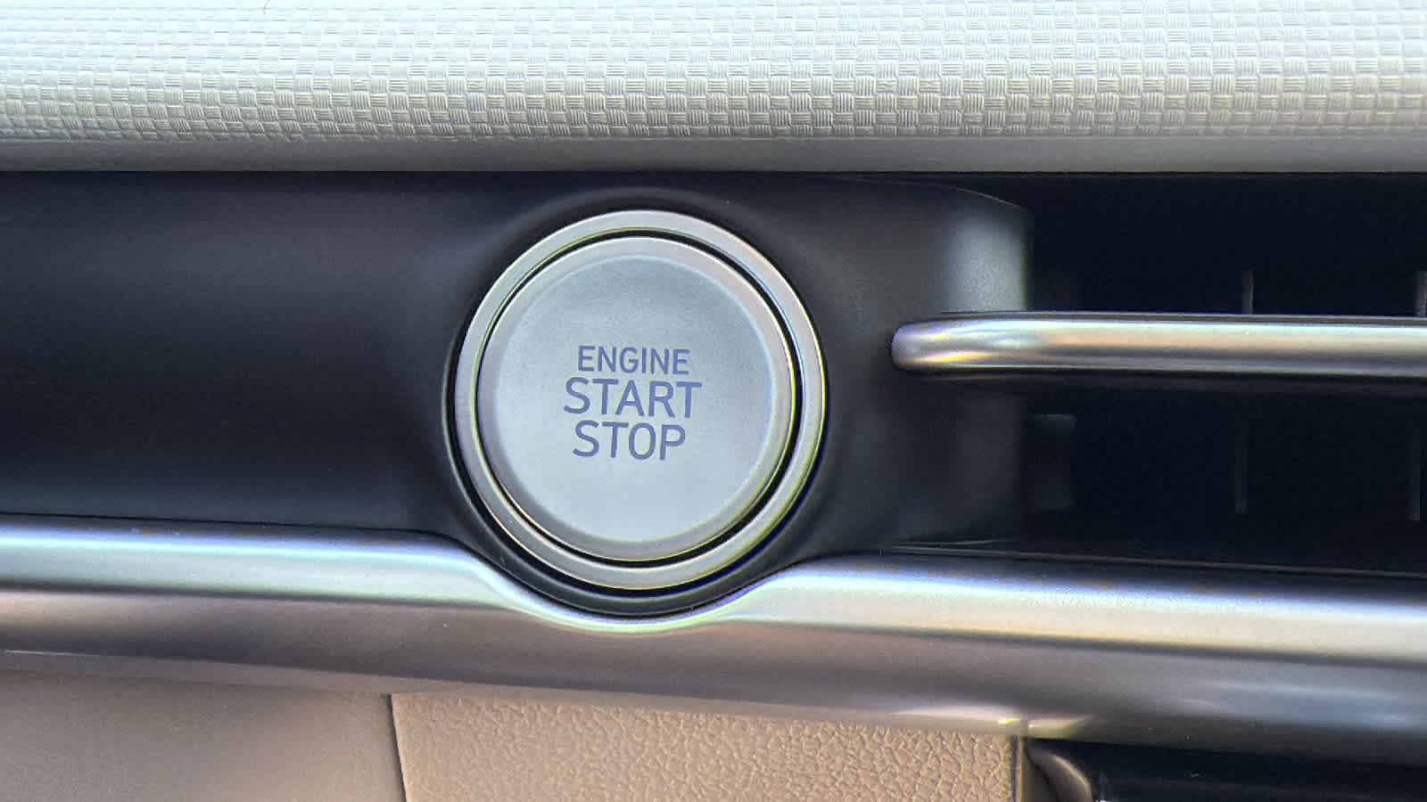 New 2026 Creamy White Pearl Hyundai SEL AWD image 17