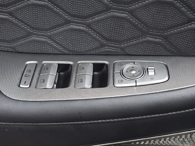 Used 2020 Becketts Black Hyundai Limited image 26