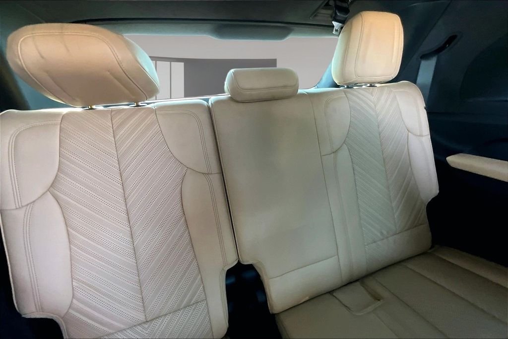 Used 2025 Black Cadillac Sport 2 image 30