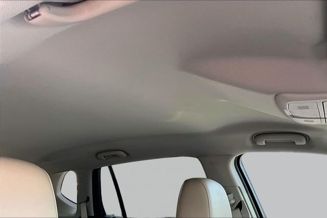 Used 2020 White Buick Base image 14