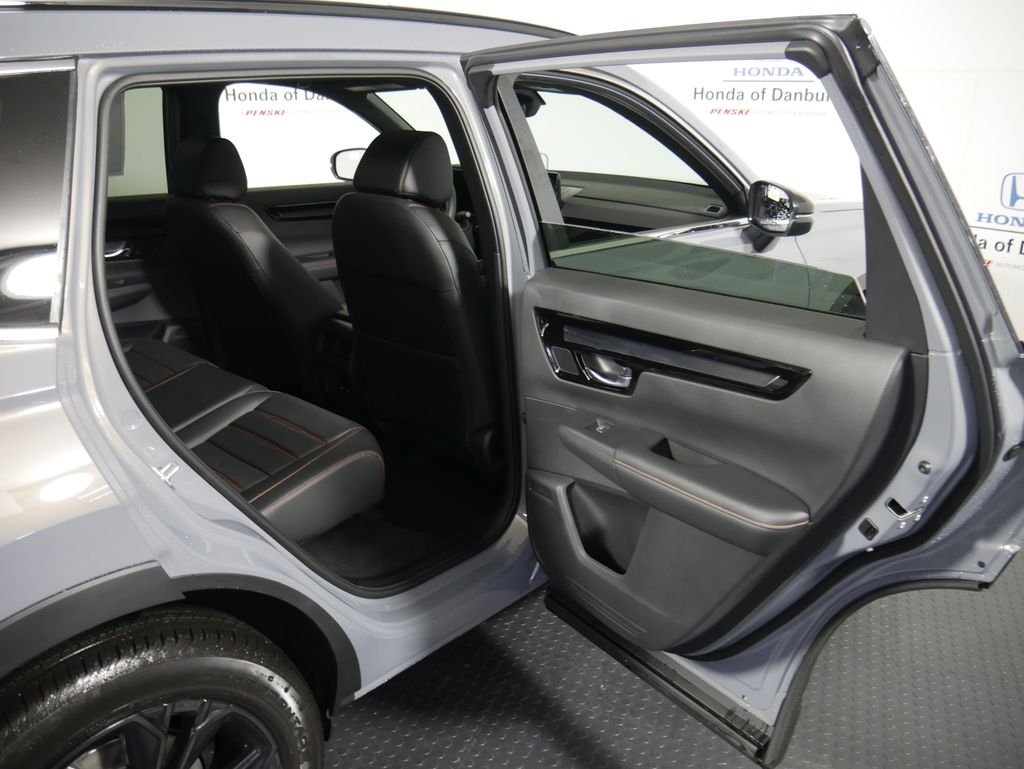 New 2026 Urban Gray Pearl Honda AWD Sport Touring Hybrid image 8