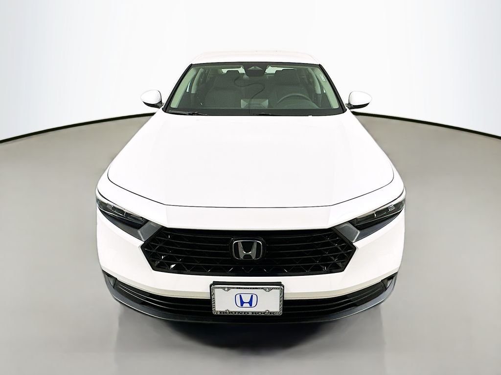 New 2026 Platinum White Pearl Honda LX image 2