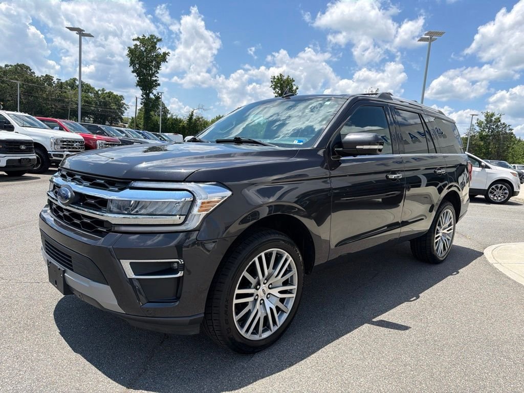 Used 2024 Dark Matter Gray Metallic Ford Limited image 8