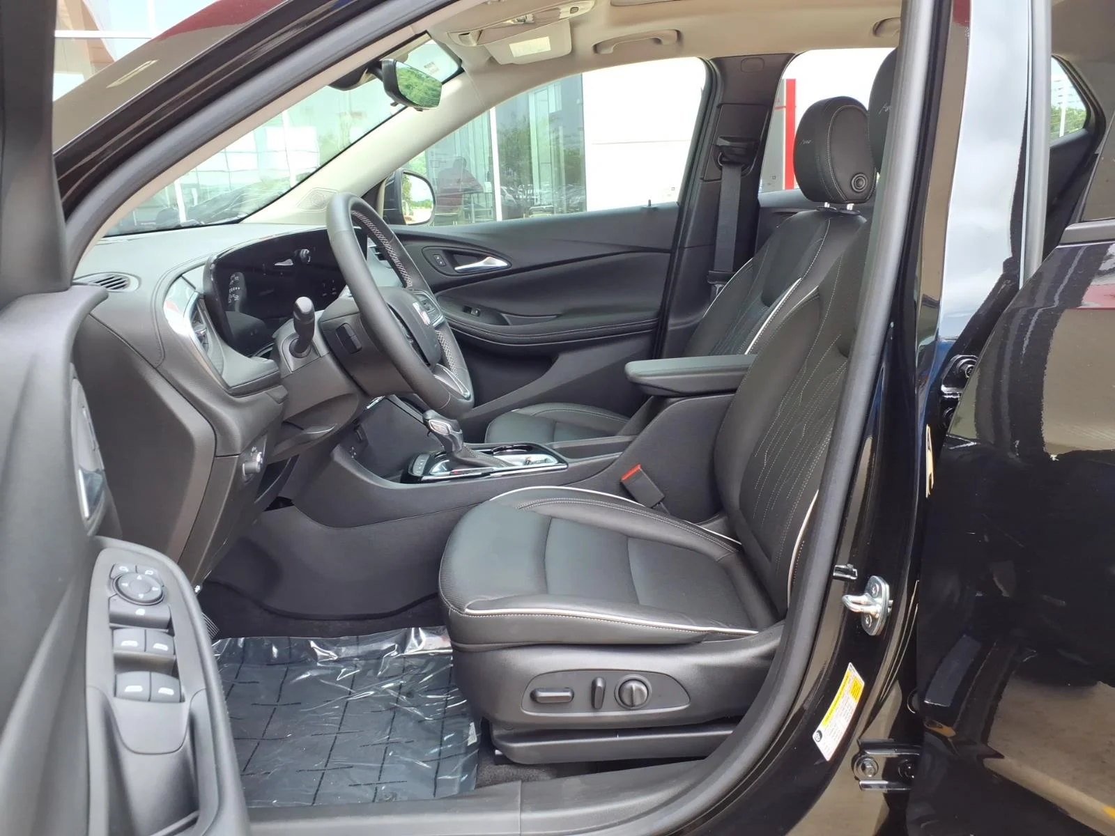 2024 Buick Encore GX Avenir - Photo 15