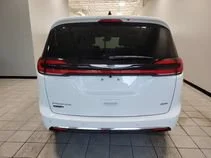 2026 Chrysler Pacifica Select - Photo 7