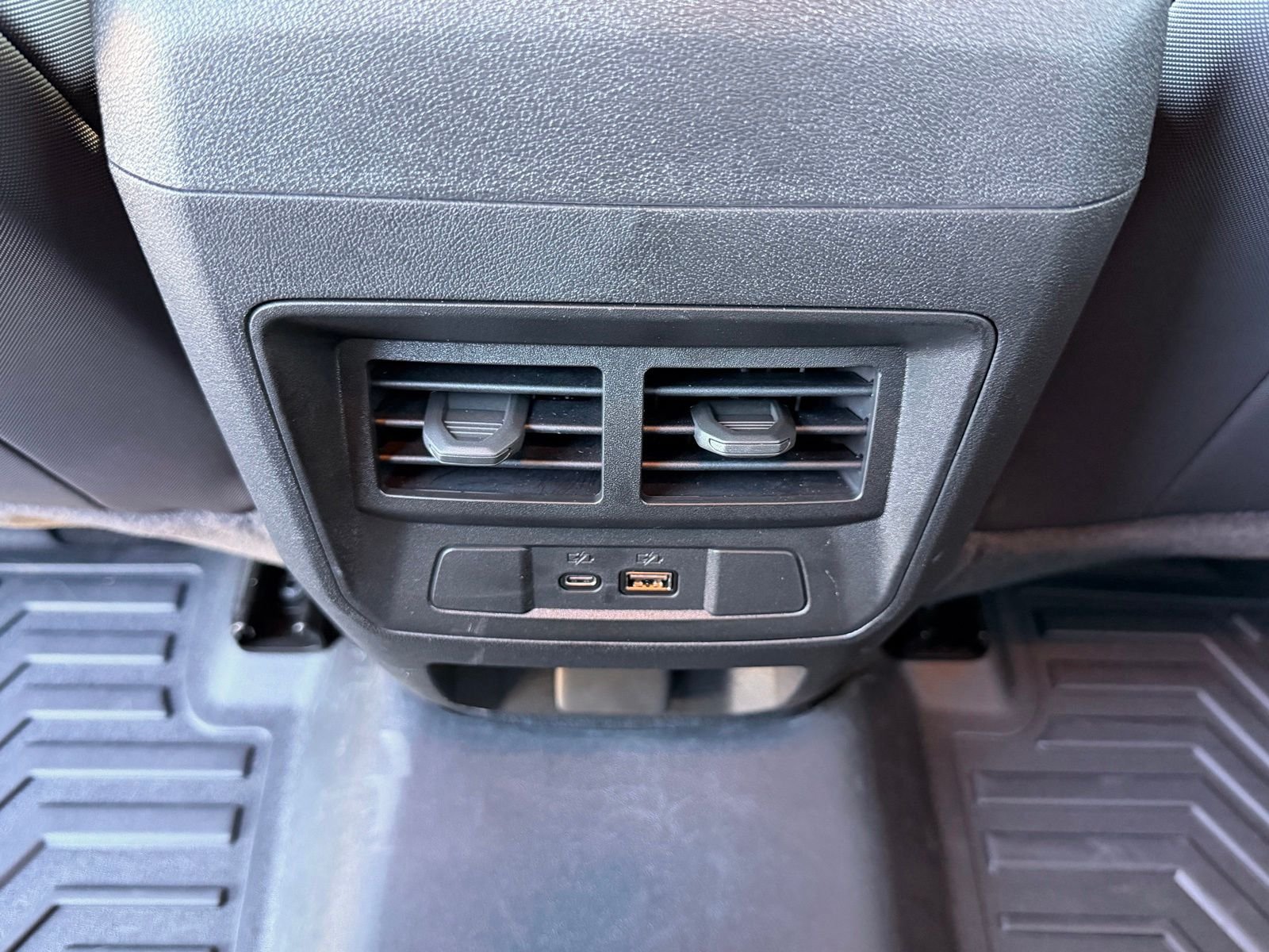 Used 2024 Black Chevrolet Z71 image 16
