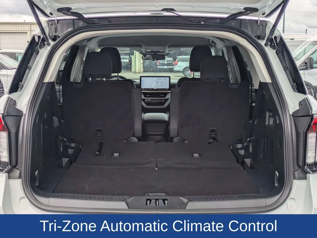 Certified Used 2026 Oxford White Ford Active image 13