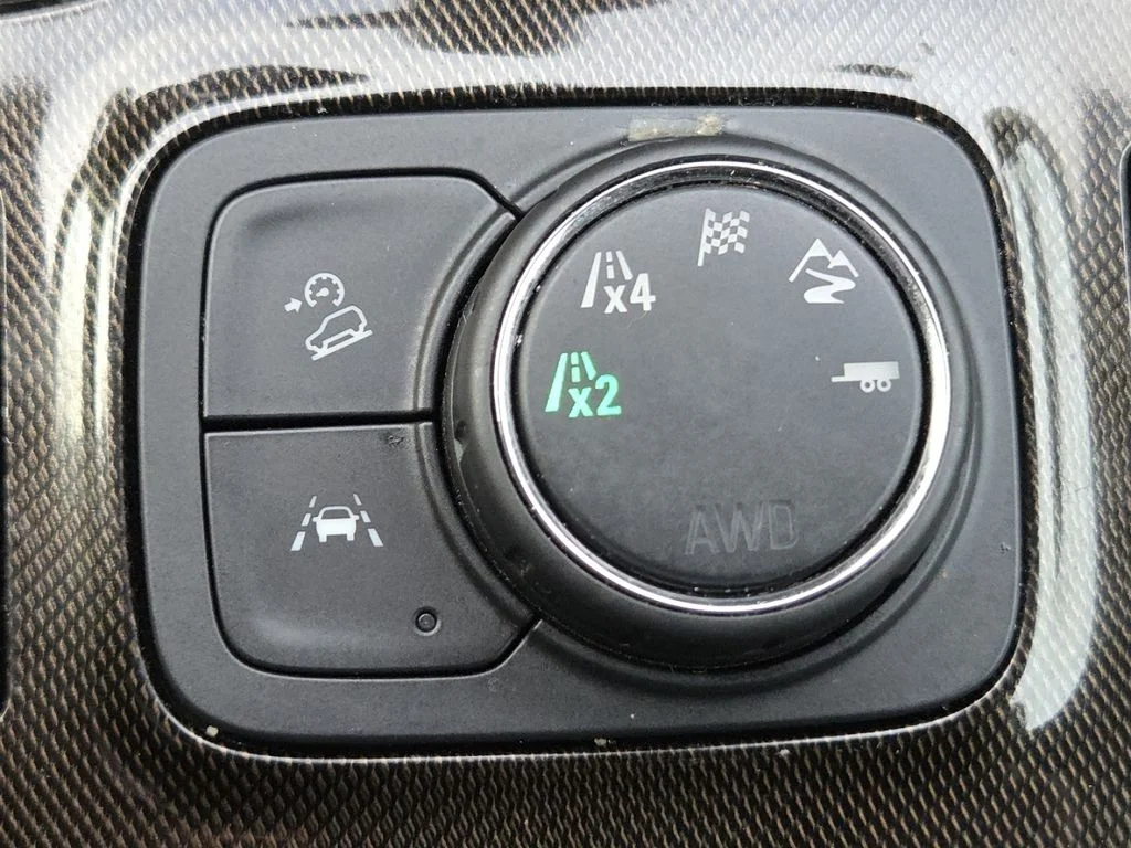 2023 GMC Acadia AT4 - Photo 12