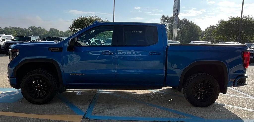 2023 GMC Sierra 1500 AT4X - Photo 8