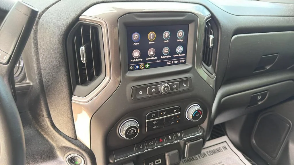 Used 2025 Black Chevrolet Custom image 23