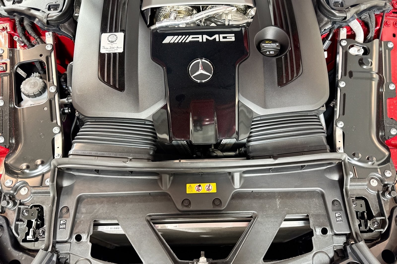 New 2026 MANUFAKTUR Patagonia Red Metallic Mercedes-Benz AMG® SL 55 image 26