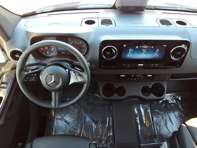 New 2026 Arctic White Mercedes-Benz Cargo 144 WB image 4