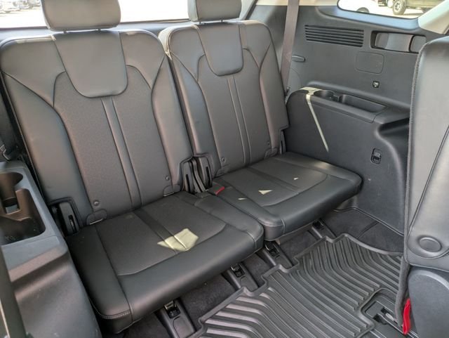 Used 2023 White Kia SX image 34