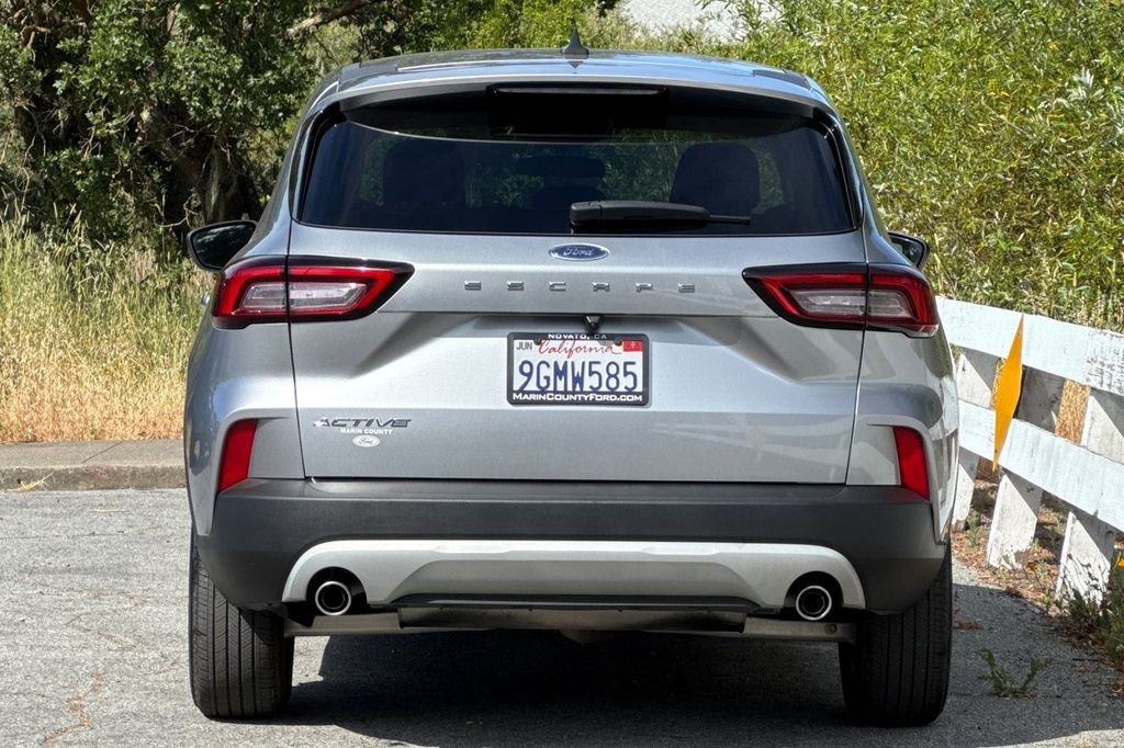 Used 2023 Silver Ford Active image 5