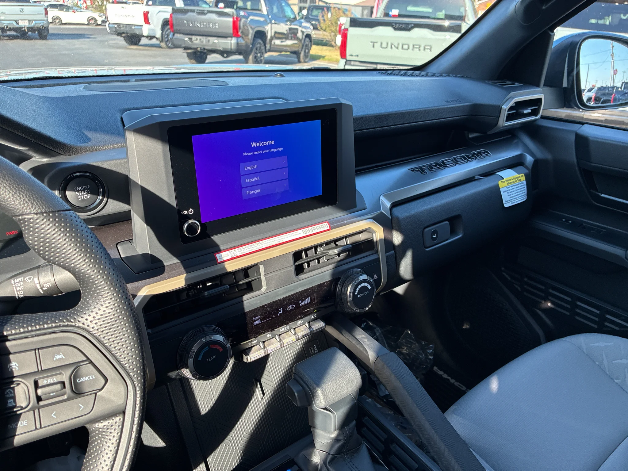 2026 Toyota Tacoma SR5 - Photo 15