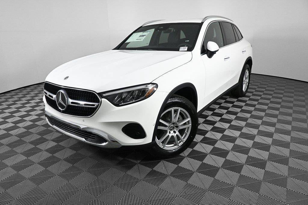 2025 Mercedes-Benz GLC Base - Photo 34