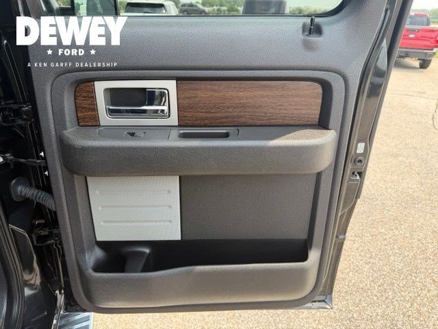 Used 2013 Tuxedo Black Metallic Ford Lariat image 30