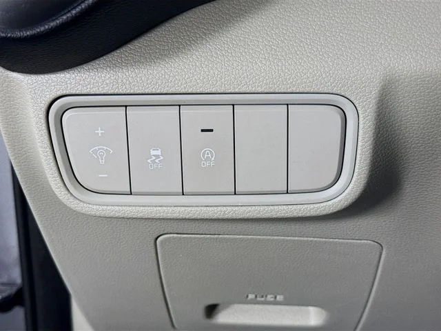 Used 2025 Gray Kia LX image 10