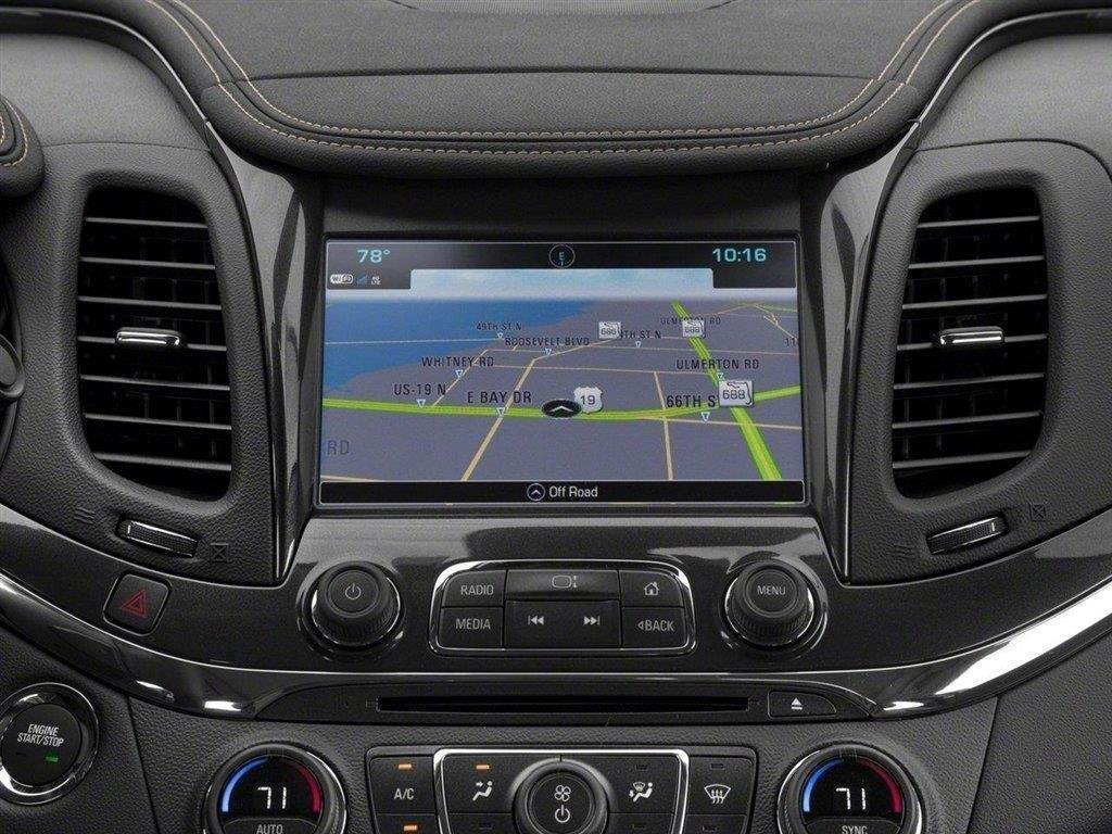 Used 2018 Blue Velvet Metallic Chevrolet Premier image 11