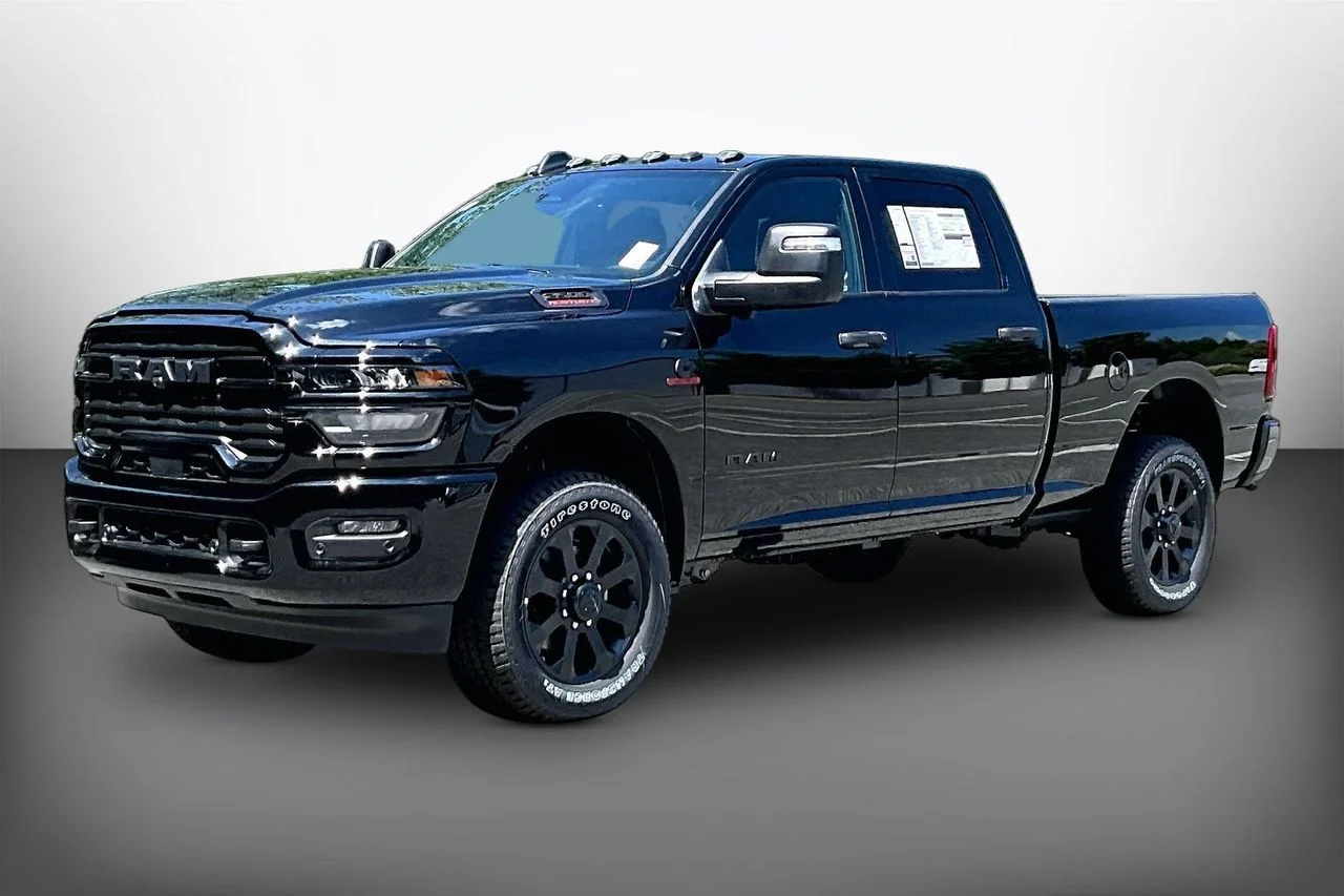 New 2026 Diamond Black Crystal Pearlcoat RAM Big Horn image 4