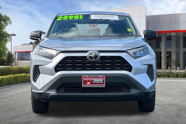 Certified Used 2022 SILVER SKY METALLIC Toyota  image 11