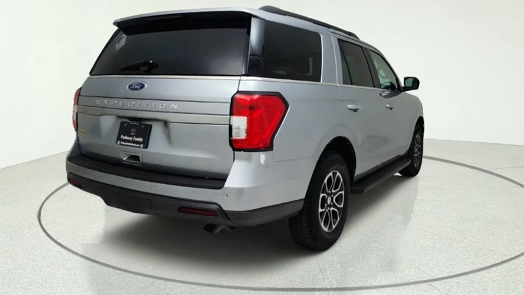 Used 2024 Gray Ford XLT image 5