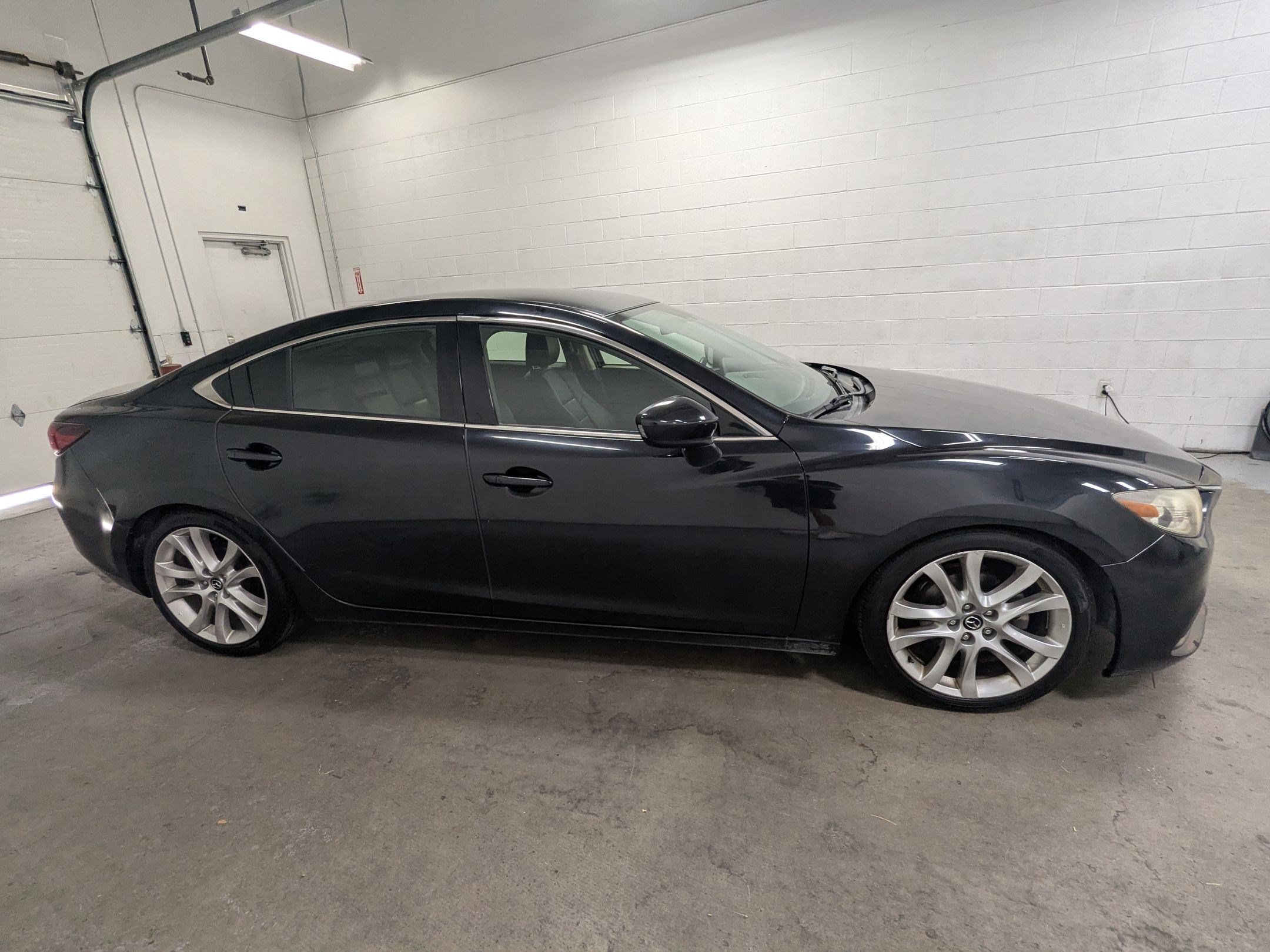 Used 2015 Jet Black Mica Mazda i Touring image 3