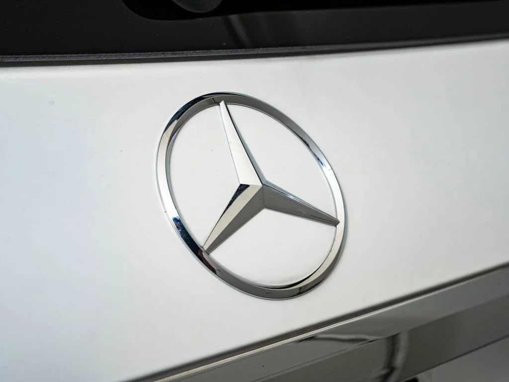 New 2026 Moonlight White Mercedes-Benz GLS 450 image 18