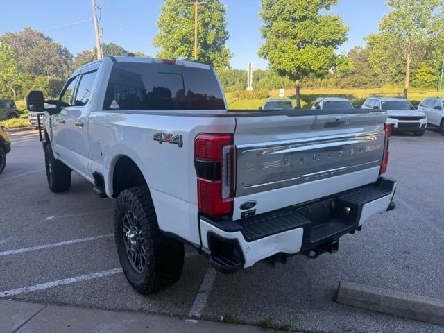 Used 2023  Ford Limited image 4