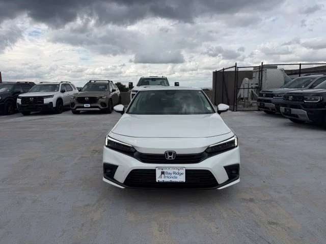 Used 2024 White Honda Touring image 2
