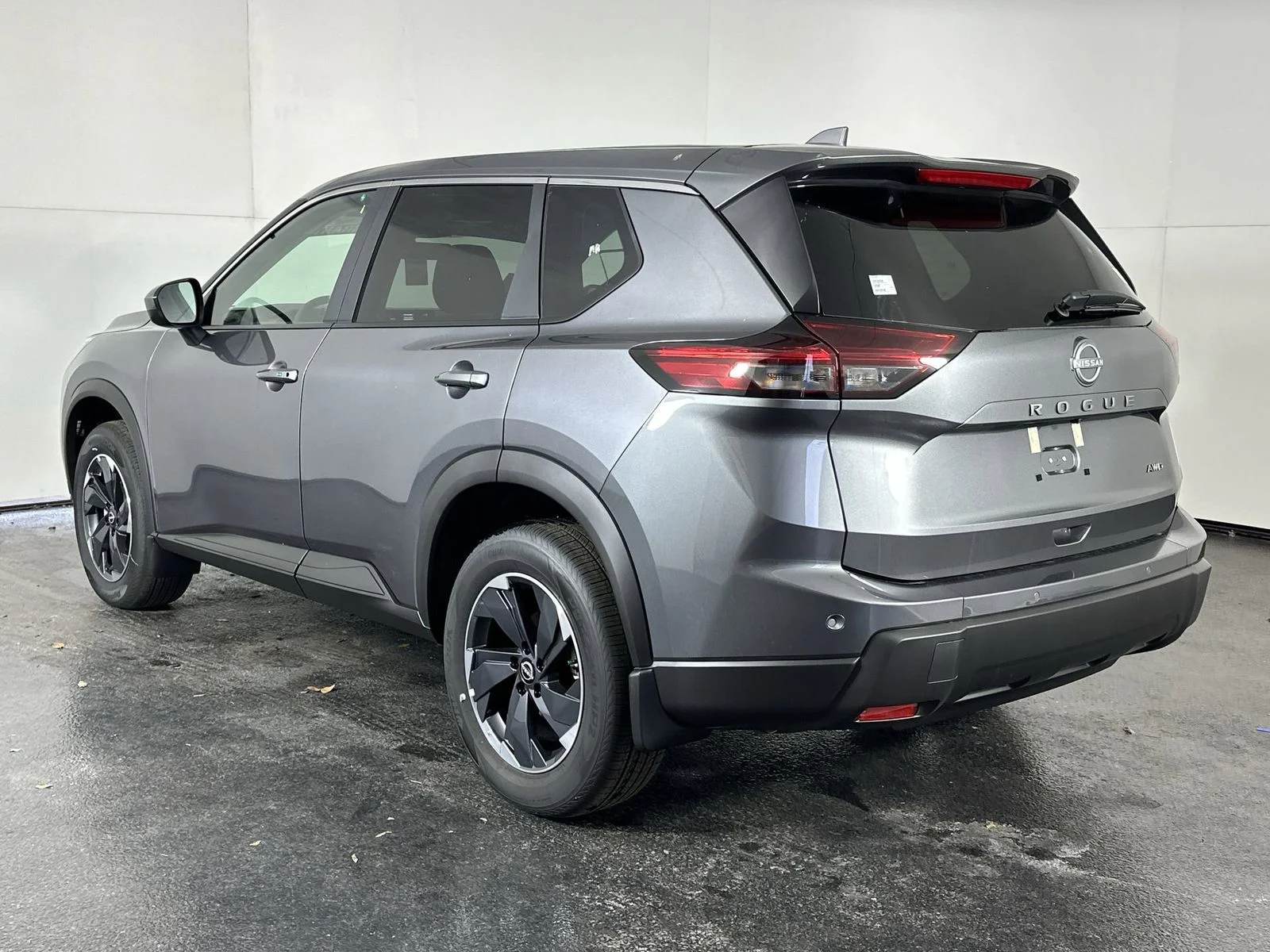2026 Nissan Rogue SV - Photo 11