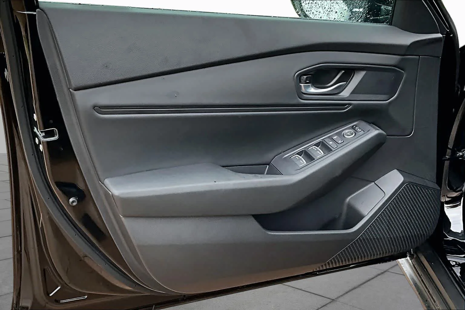 New 2026 Crystal Black Pearl Honda SE image 9