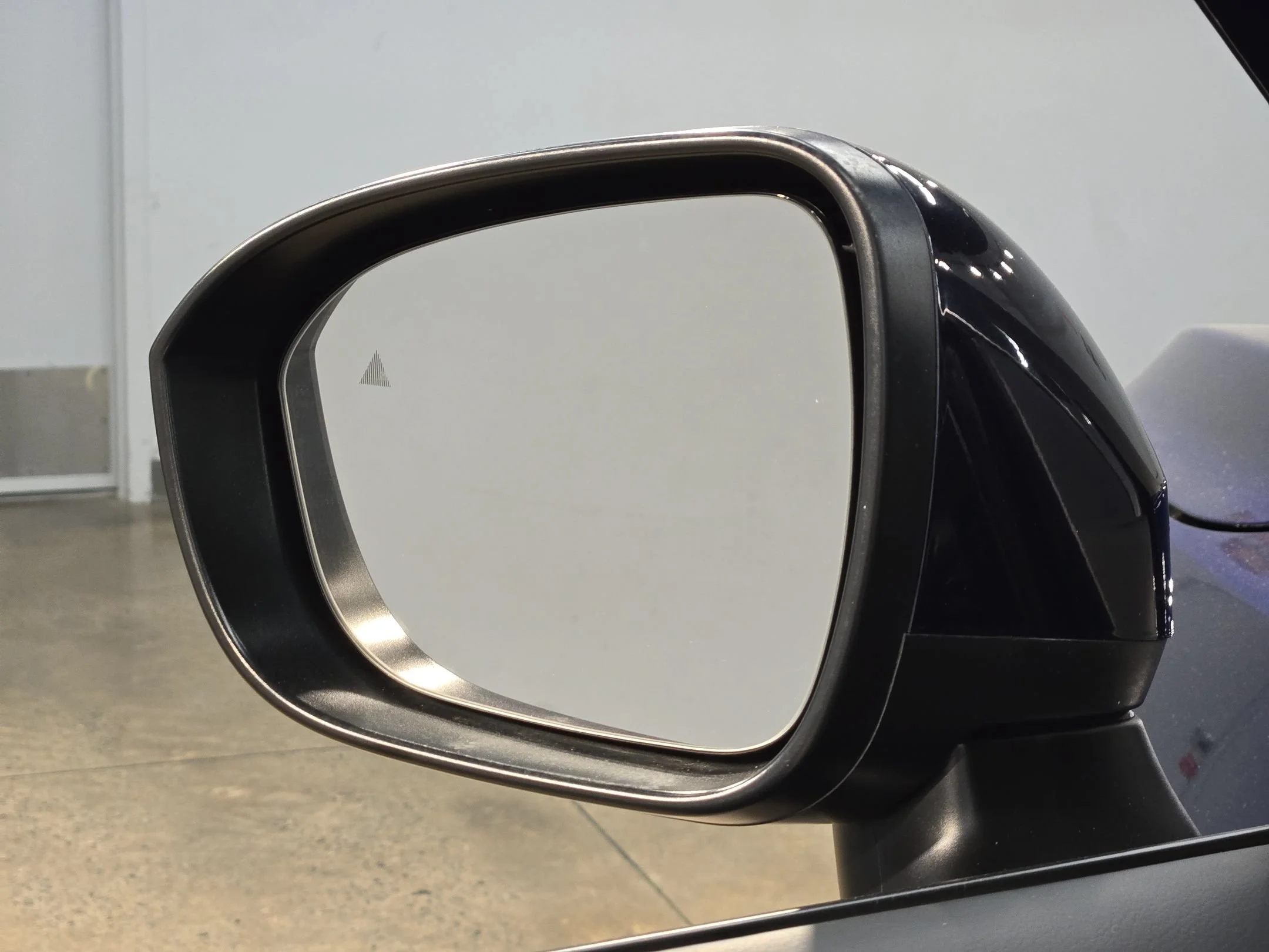 2025 Nissan Rogue SV - Photo 22
