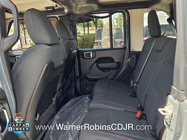 Used 2024 Gray Jeep Rubicon image 6