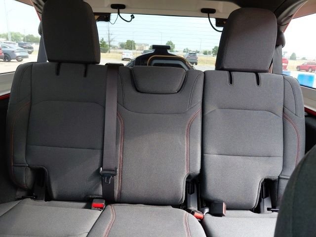 Used 2026 Red Clearcoat Jeep Rubicon image 25