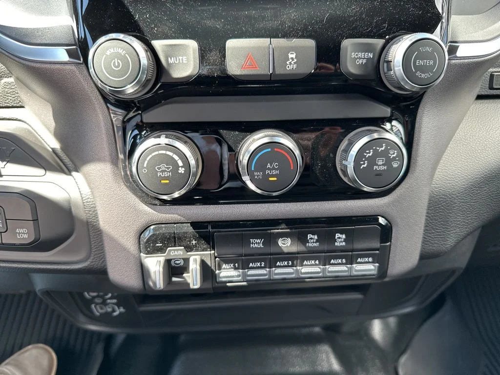2025 RAM 2500 Big Horn - Photo 21