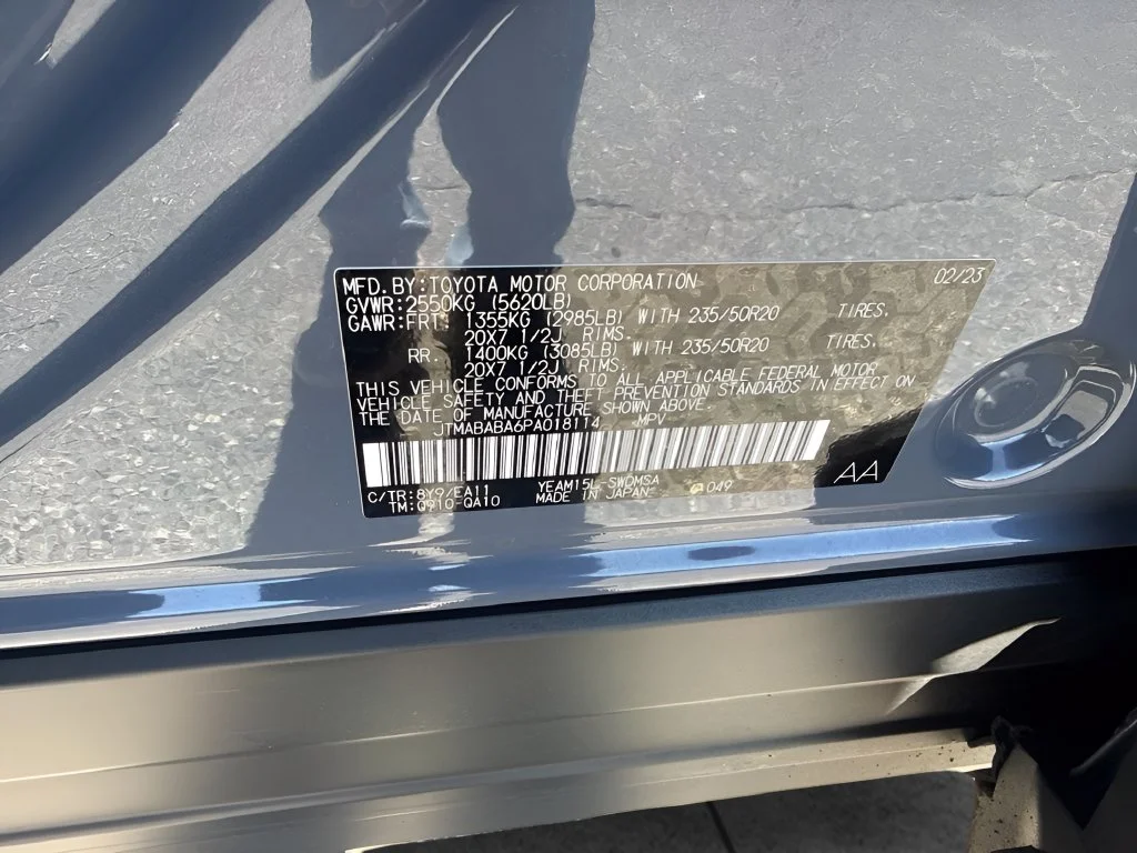 Used 2023 Gray Subaru Limited image 37