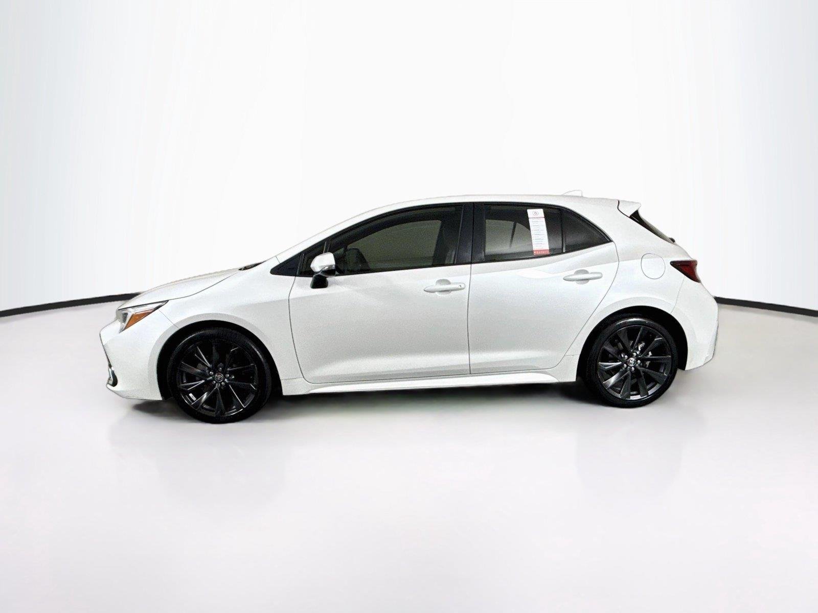 Used 2024 Wind Chill Pearl Toyota XSE image 14
