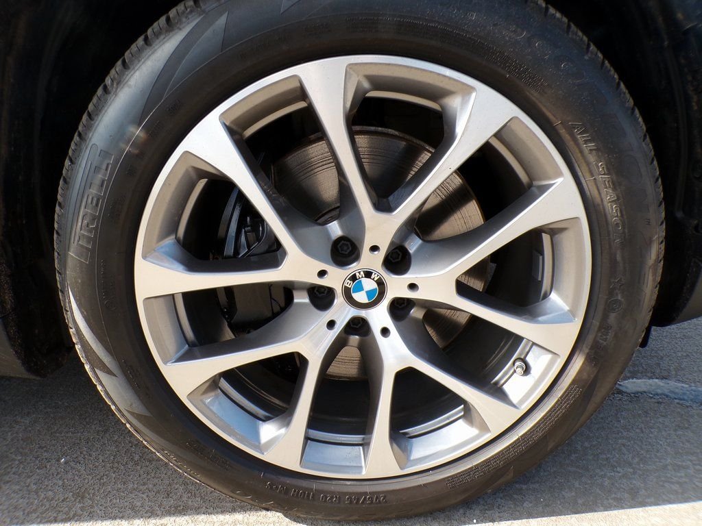 Certified Used 2026 Mineral White Metallic BMW xDrive50e image 8