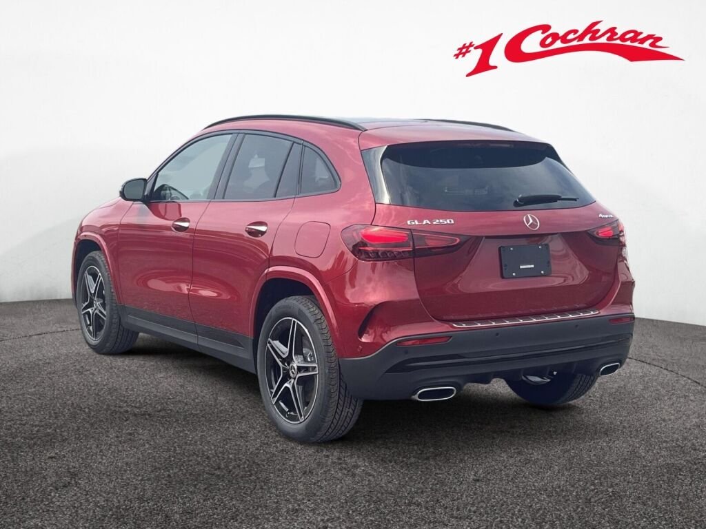 New 2026 MANUFAKTUR Patagonia Red Metallic Mercedes-Benz GLA 250 image 9